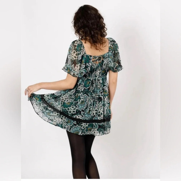 NWT BAND OF THE FREE Emerald Maisie Floral Mini Dress Size Small - Picture 2 of 16